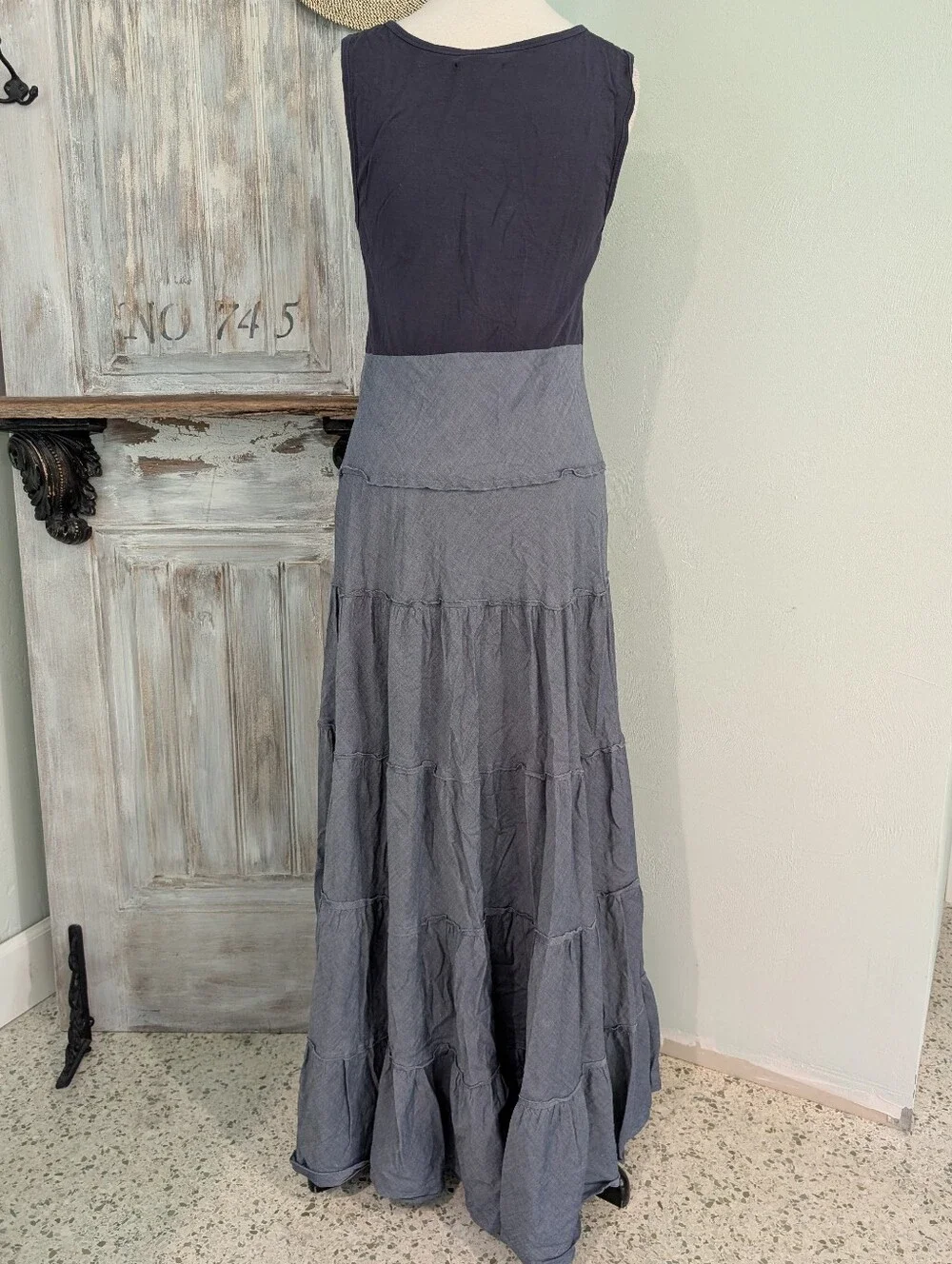 Chelsea & Theodore Two-Tone Blue Maxi Dress - Picture 3 of 6